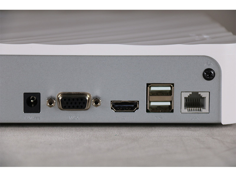 海康威视DS-7108-F1(B)1盘位路由器